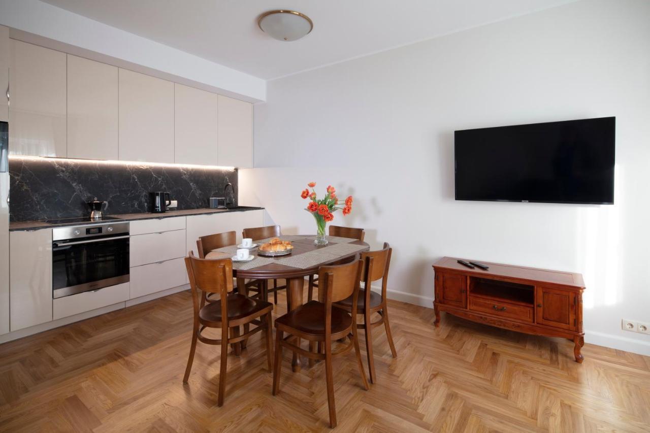 Villa Acacia Каунас Экстерьер фото